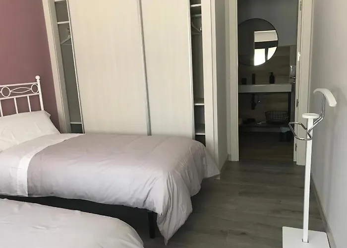 Jayo Nueva De Llanes